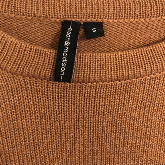 MOON & MADISON Brown Crop Style Sweater with Layered Ruffle Sleeves Size S - Picture 4 of 7